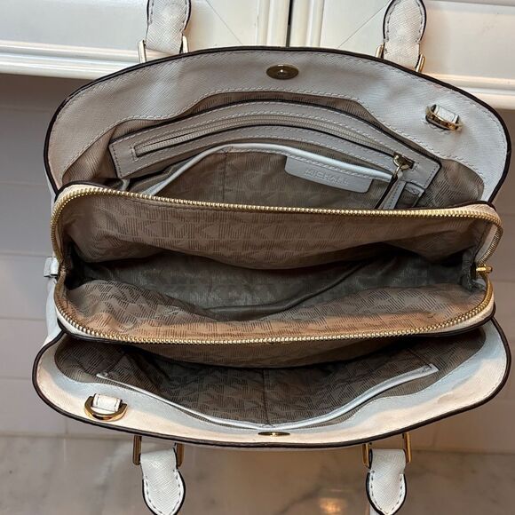 Michael Kors Savannah Medium Convertible Satchel Bag - Picture 11 of 16